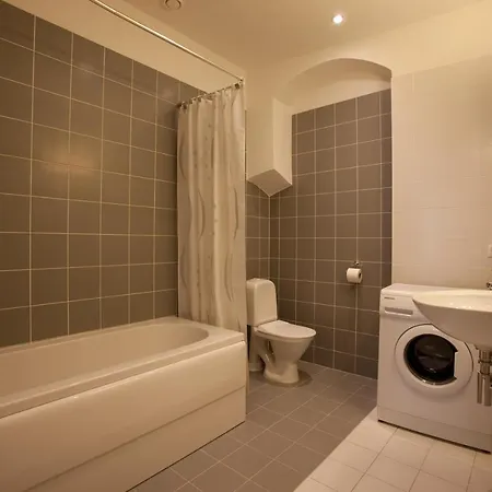 Cozy In Old Town Apartman