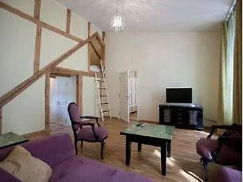 Cozy In Old Town Apartman *